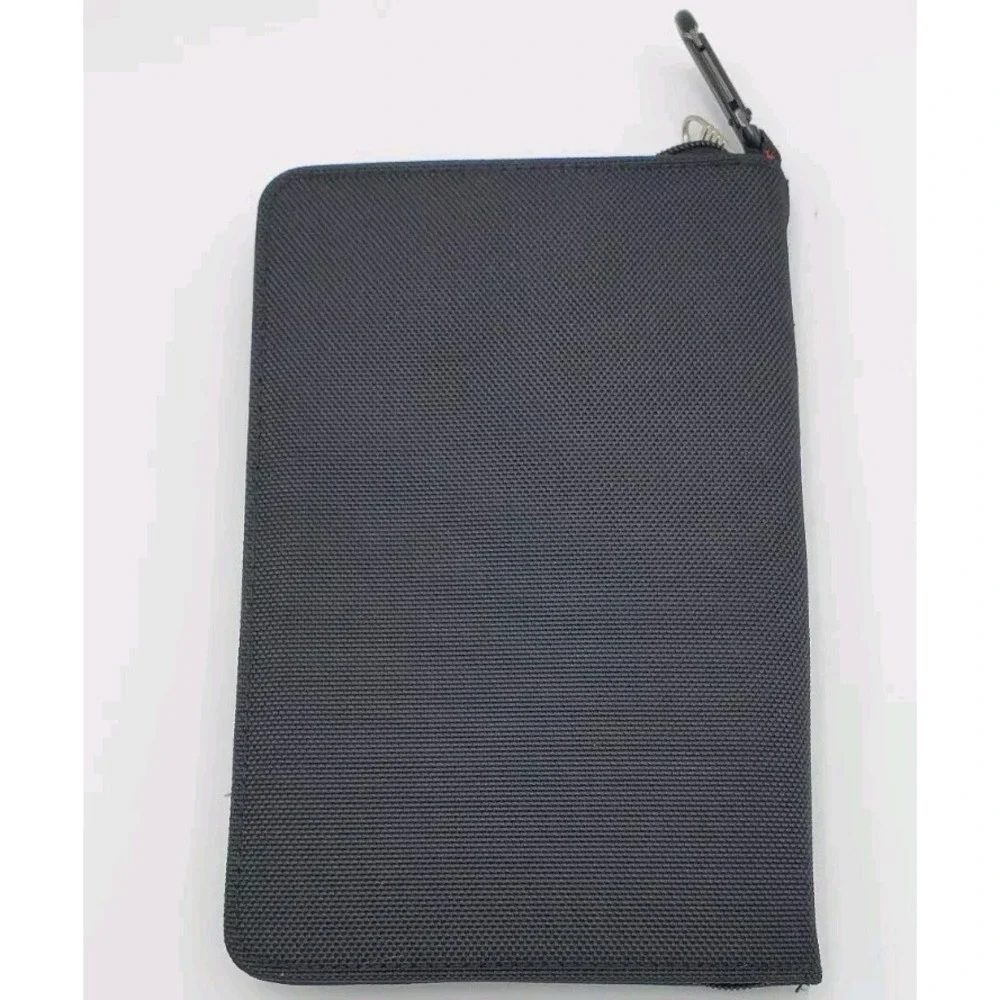 High Sierra Dell Swag Travel Wallet Front Magnetic Window Zip Close Notepd Black